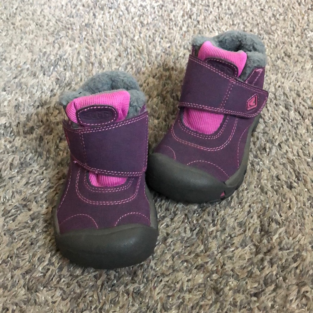 Toddler hiking boots